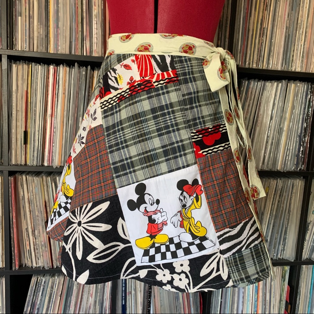 Mickey Mouse Plaid Wrap Patchwork Disneyland 80s - image 2